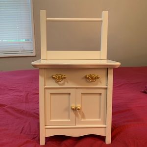 Retired American Girl Doll Samantha Commode